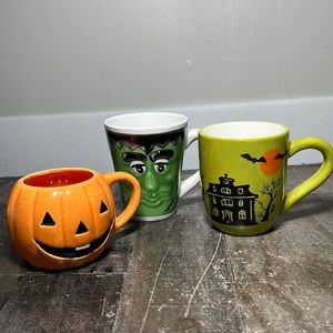 Vintage Halloween Ceramic Coffee/Tea/Hot Choc Mugs
